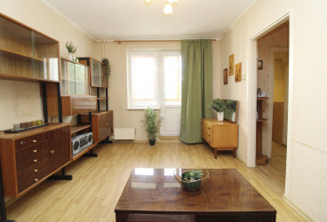 Cozy one-room apartment in the green area of Imanta