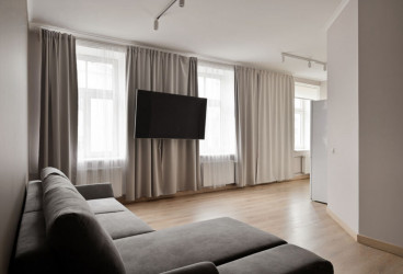 Furnished Apartment for Long-Term Rent in a Renovated Building in Riga’s Quiet Centre