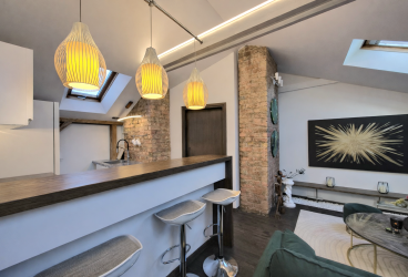 Riga City Center. Apartment with Renovation and Furniture. Closed Courtyard and Parking.