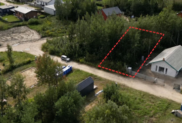 Компактный участок земли под строительство частного дома в Саласпилсе